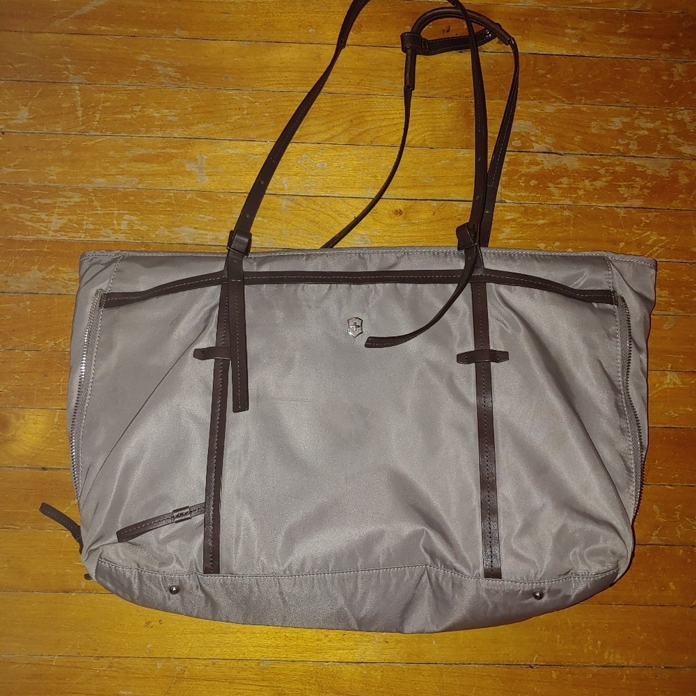 Victorinox lap top bag, unisex